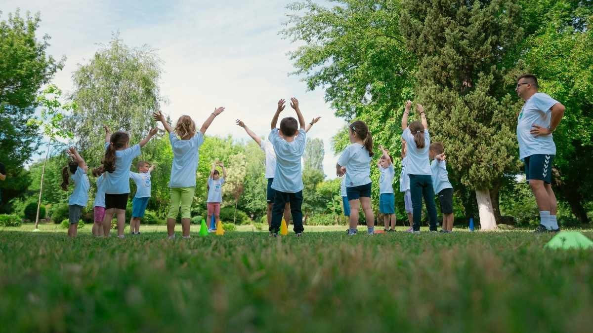 Scuole aperte in Emilia-Romagna dal 31 agosto: FdI contesta i numeri della sperimentazione - 
