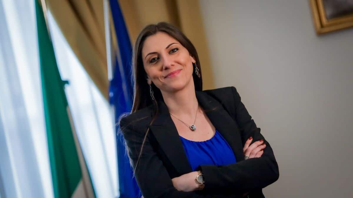 Dimensionamento scolastico Umbria: Anna Ascani chiede chiarimenti a Valditara - Anna Ascani